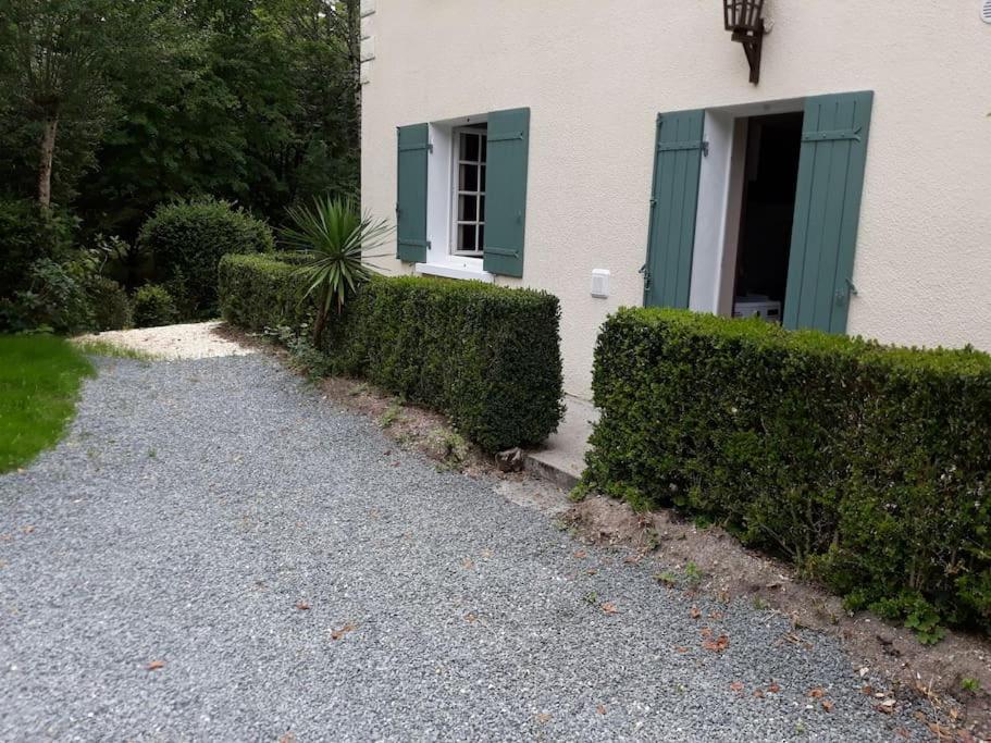 Gite Recent Au Calme Entre Champs Et Forets Perigord Vert Grand Brassac Exterior photo